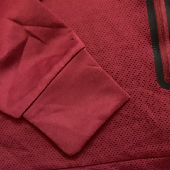 REEBOK Men’s Active mesh pullover/hoodie with pockets and drawstring neck - Picture 7 of 15